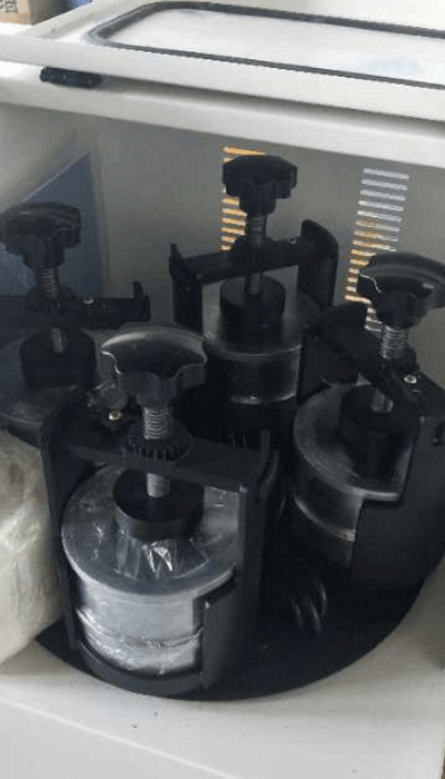 配備八罐的土壤91免费污在线观看儀